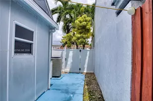 14348 SW 103rd St, Miami, FL 33186 - Photo 8