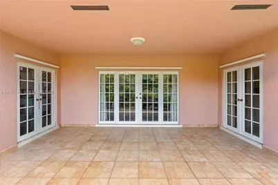 2204 SW 142nd Ct, Miami, FL 33175 - Photo 28