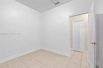 2204 SW 142nd Ct, Miami, FL 33175 - Photo 24