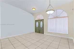 2204 SW 142nd Ct, Miami, FL 33175 - Photo 6