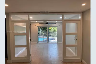 11907 Jennifer Way, Cooper City, FL 33026 - Photo 8