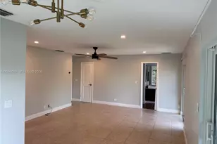 11907 Jennifer Way, Cooper City, FL 33026 - Photo 14