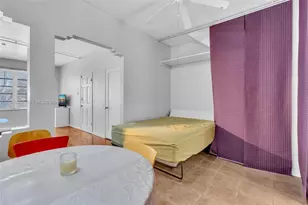 736 12th St, Miami Beach, FL 33139 - Photo 8
