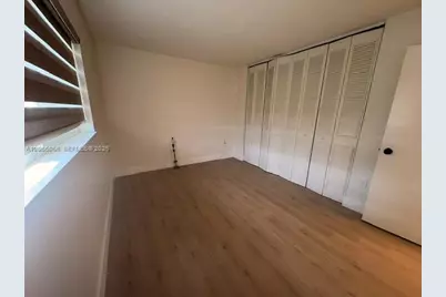 7400 Miami Lakes Dr #D107, Miami Lakes, FL 33014 - Photo 22