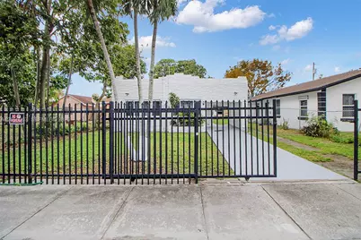 7770 NW 9th Ave, Miami, FL 33150 - Photo 4