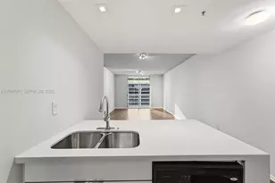185 SE 14th Terrace, Miami, FL 33131 - Photo 14