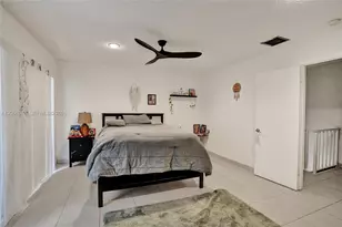 3003 Lakewood Ln, Hollywood, FL 33021 - Photo 20