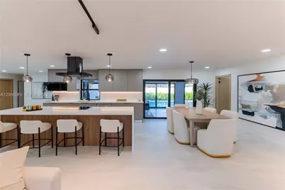 2415 NE 35th Dr, Fort Lauderdale, FL 33308 - Photo 12