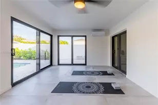 2415 NE 35th Dr, Fort Lauderdale, FL 33308 - Photo 14