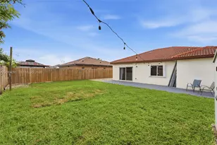 13243 SW 252nd Ln, Homestead, FL 33032 - Photo 4