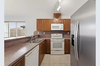 13243 SW 252nd Ln, Homestead, FL 33032 - Photo 8