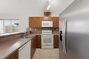 13243 SW 252nd Ln, Homestead, FL 33032 - Photo 8