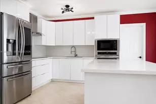 31140 SW 188th Ave, Homestead, FL 33030 - Photo 6