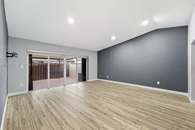 11601 SW 123rd Ave, Miami, FL 33186 - Photo 6
