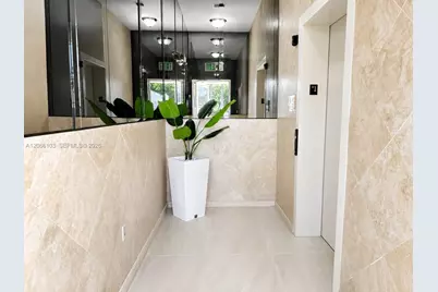 18319 W Dixie Hwy #206, North Miami Beach, FL 33160 - Photo 2