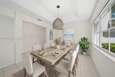 7605 SW 147th St, Palmetto Bay, FL 33158 - Photo 8