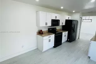 1707 S Curlew Ln, Homestead, FL 33035 - Photo 6