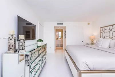 6917 Collins Ave #720, Miami Beach, FL 33141 - Photo 14