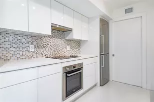 6917 Collins Ave, Miami Beach, FL 33141 - Photo 4