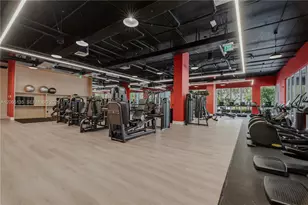 7825 NW 107th Ave, Doral, FL 33178 - Photo 28
