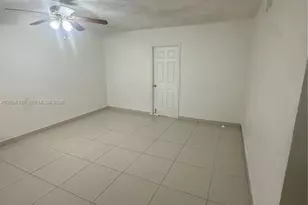 9760 SW 184th St, Cutler Bay, FL 33157 - Photo 14