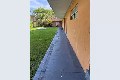 9760 SW 184th St #3C, Cutler Bay, FL 33157 - Photo 2