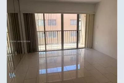 8893 Fontainebleau Blvd #304, Miami, FL 33172 - Photo 10