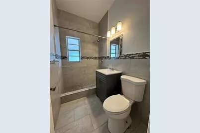 568 E 49th St #568, Hialeah, FL 33013 - Photo 6
