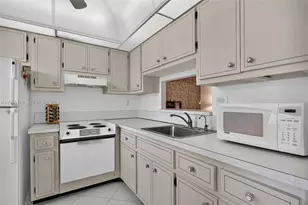 4299 NW 16th St, Lauderhill, FL 33313 - Photo 4