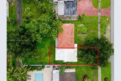 1545 NW 130th St #Efficiency, North Miami, FL 33167 - Photo 2