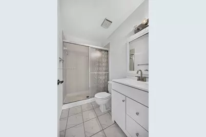 4626 E Lucerne Lakes Blvd E #202, Lake Worth, FL 33467 - Photo 14