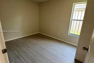 982 SW 9th Ct, Florida City, FL 33034 - Photo 16