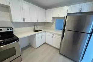 7960 N Colony Cir N, Tamarac, FL 33321 - Photo 2