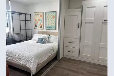 100 Lincoln Rd #301, Miami Beach, FL 33139 - Photo 8