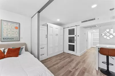 100 Lincoln Rd #301, Miami Beach, FL 33139 - Photo 4