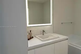 701 N Fort Lauderdale Blvd, Fort Lauderdale, FL 33304 - Photo 12