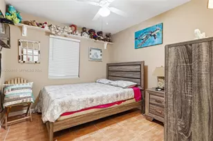 10235 Pan American Dr, Cutler Bay, FL 33189 - Photo 12