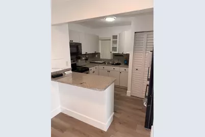 840 NW 87th Ave #406, Miami, FL 33172 - Photo 2
