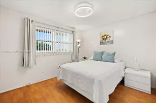 2911 N Pine Island Rd, Sunrise, FL 33322 - Photo 22