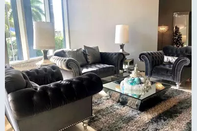 275 NE 18th St #710, Miami, FL 33132 - Photo 24