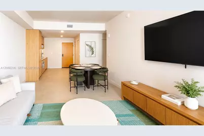11 NE 6th St #212, Miami, FL 33132 - Photo 10