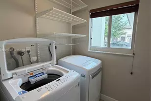 14525 NW 88th Ave, Miami Lakes, FL 33018 - Photo 14