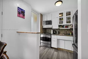 2400 NE 9th St, Fort Lauderdale, FL 33304 - Photo 36