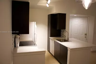 2826 S University Dr #3203, Davie, FL 33328 - Photo 4