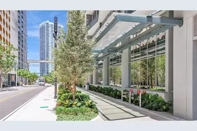 77 SE 5th St #2006, Miami, FL 33131 - Photo 48