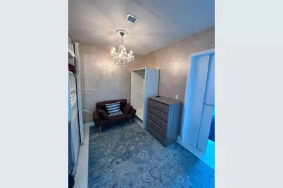 1080 Brickell Ave #4202, Miami, FL 33131 - Photo 6