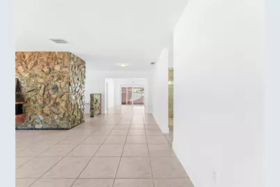 8241 SW 12th Ter, Miami, FL 33144 - Photo 30