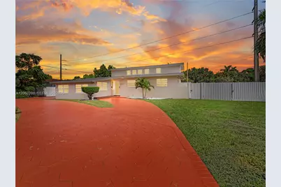 8241 SW 12th Ter, Miami, FL 33144 - Photo 2