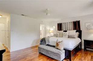 8340 SW 163rd St, Palmetto Bay, FL 33157 - Photo 20