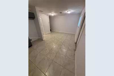 14042 NE 2nd Ave #14042, Miami, FL 33161 - Photo 4